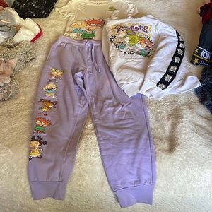 Rugrats outfit!!! Size small